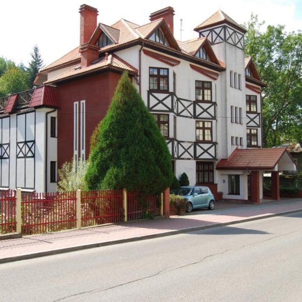 Familijny Ośrodek Wypoczynkowo-Rehabilitacyjny w Krynicy-Zdroju