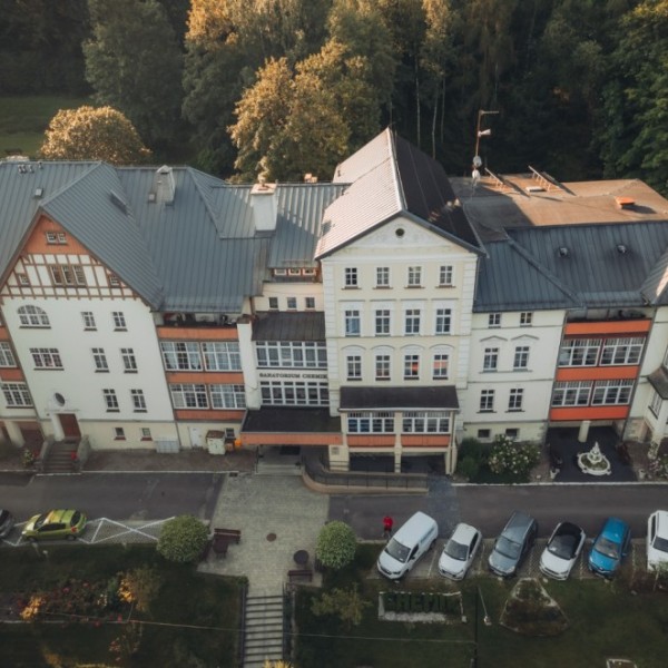 Sanatorium Uzdrowiskowe NZOZ „Chemik” w Dusznikach-Zdroju