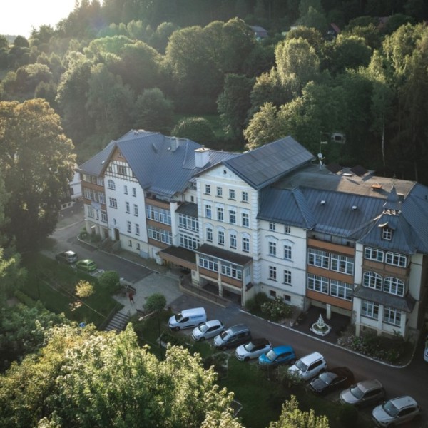 Sanatorium Uzdrowiskowe NZOZ „Chemik” w Dusznikach-Zdroju