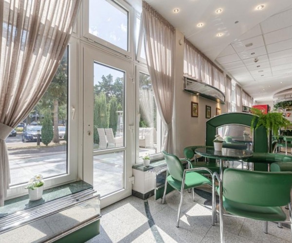 Hotel ,,Ustka” w Ustce