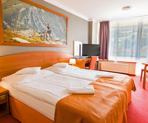 ,,INTERFERIE Aquapark Sport Hotel Malachit” w Świeradowie-Zdroju
