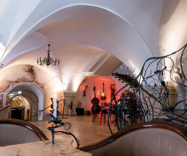 Hotel Kuracyjny „Caspar ***” w Cieplicach Śląskich-Zdroju