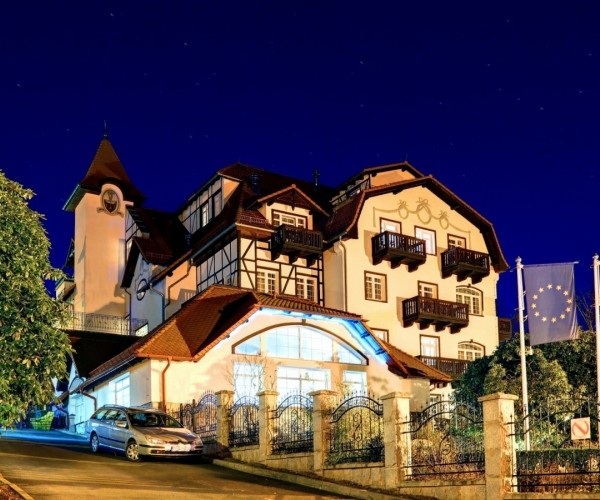 Park Hotel **** „KUR&SPA Buczyński” w Świeradowie-Zdroju