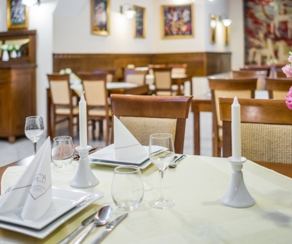 Park Hotel **** „KUR&SPA Buczyński” w Świeradowie-Zdroju