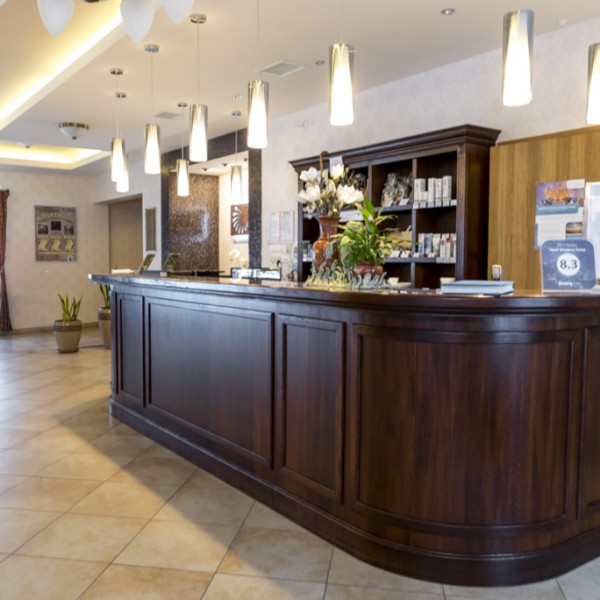 Hotel Zdrojowy Sanus w Świeradowie-Zdroju