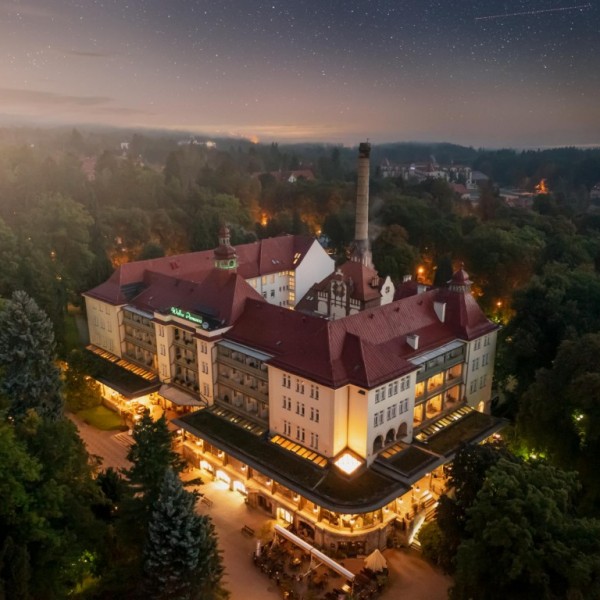 Sanatorium Uzdrowiskowe Wielka Pieniawa w Polanicy-Zdroju