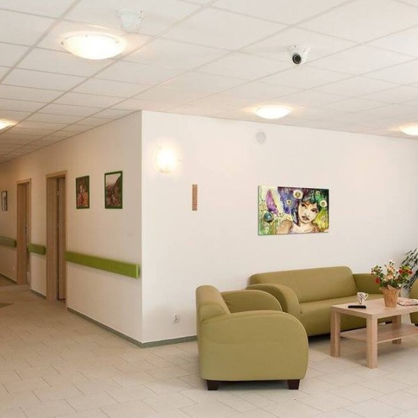 Dom Opieki dla Osób Starszych „Dęby" w Dobrych