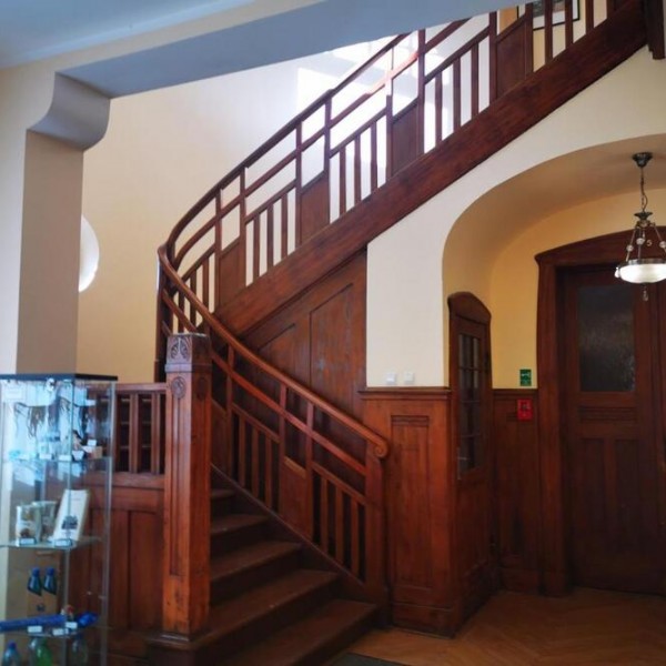 Sanatorium Uzdrowiskowe Dąbrówka w Szczawnie-Zdroju