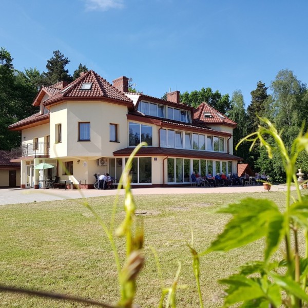 Centrum Opieki i Rehabilitacji „Dom pod Sosnami" w Paszkówce