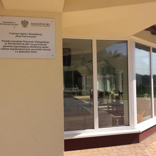 Centrum Opieki i Rehabilitacji „Dom pod Sosnami" w Paszkówce