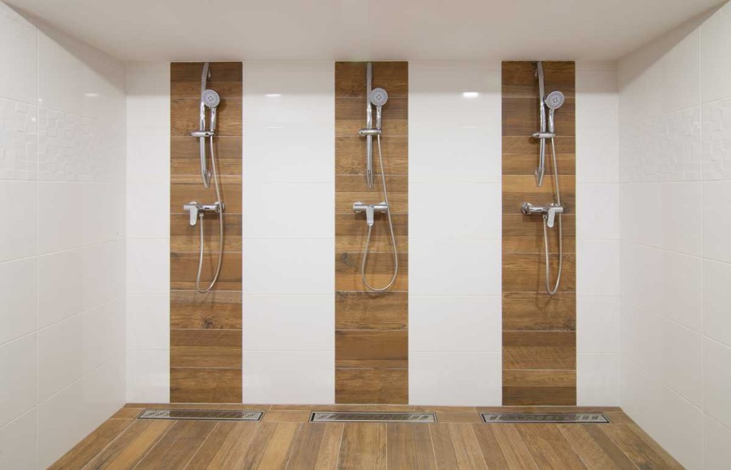 Łazienki w Domu Opieki „Srebrny Dom" w Chojnicach posiadają udogodnienia dla osób niepełnosprawnych