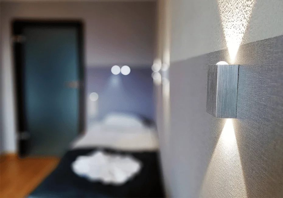Pokoje w Domu Seniora „Aura" w Wiśle są wyposażone w niezbędne udogodnienia