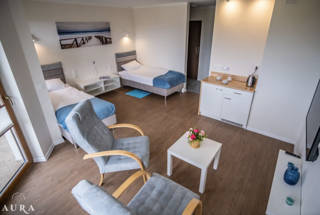 Pokoje w Domu Seniora „Aura" w Przeroślu są jasne, przytulne i wyposażone w niezbędne udogodnienia