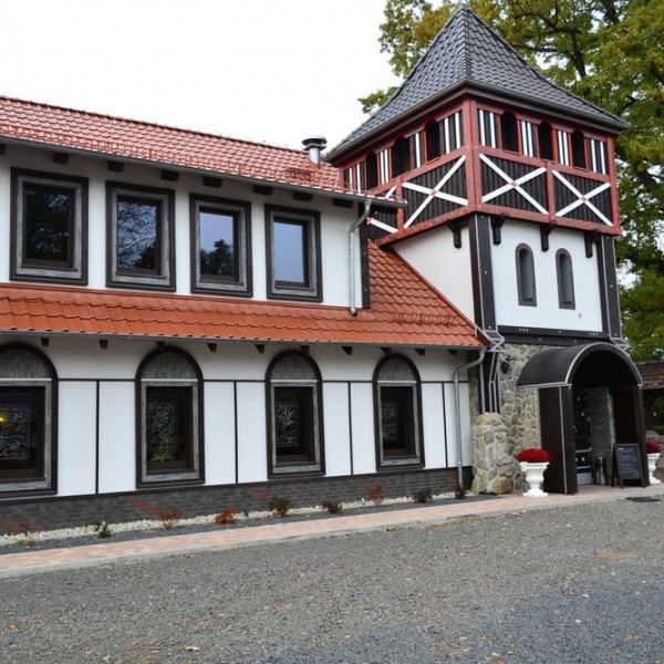Rezydencje „Dwór Zawiszy” w Dylakach