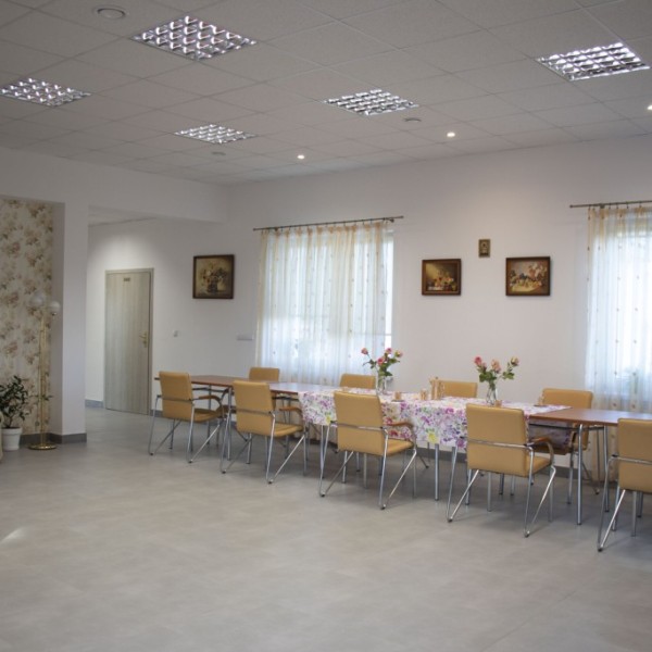 Różany Dwór Seniora w Trębkach Nowych