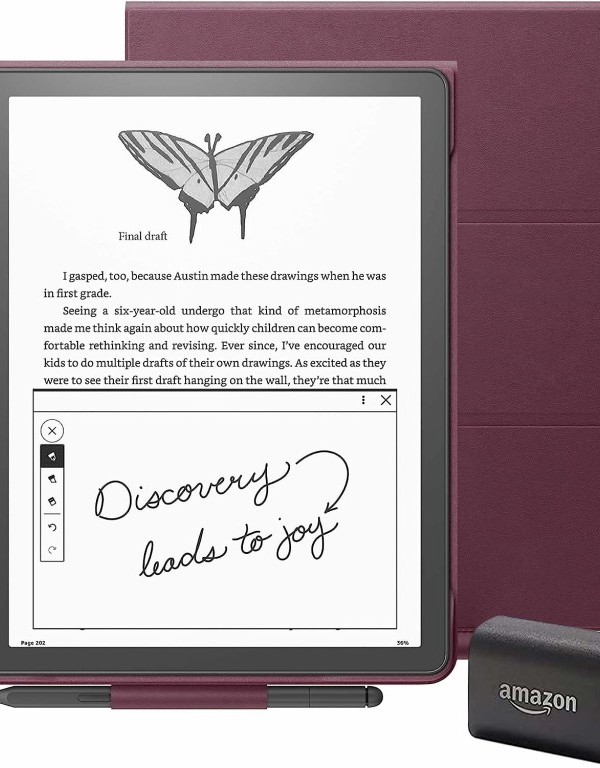 Kindle Scribe w burgundowym etui czytnik e-booków dla seniora