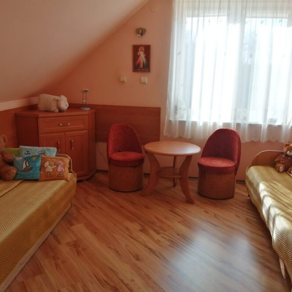 Dom Pomocy Społecznej dla Dorosłych prowadzony przez Zgromadzenie Sióstr Albertynek w Życzynie