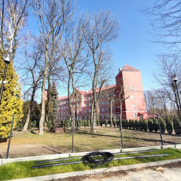 Dom Pomocy Społecznej im. Ks. Kardynała Józefa Glempa w Bramkach