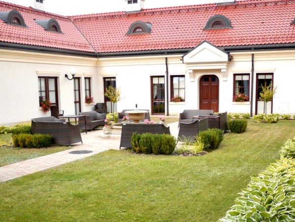 Dom Pomocy Społecznej „Dom Muzyka Seniora” w Kątach