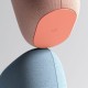 Różne kolory Google Nest Audio dla wnuczki 7-latki