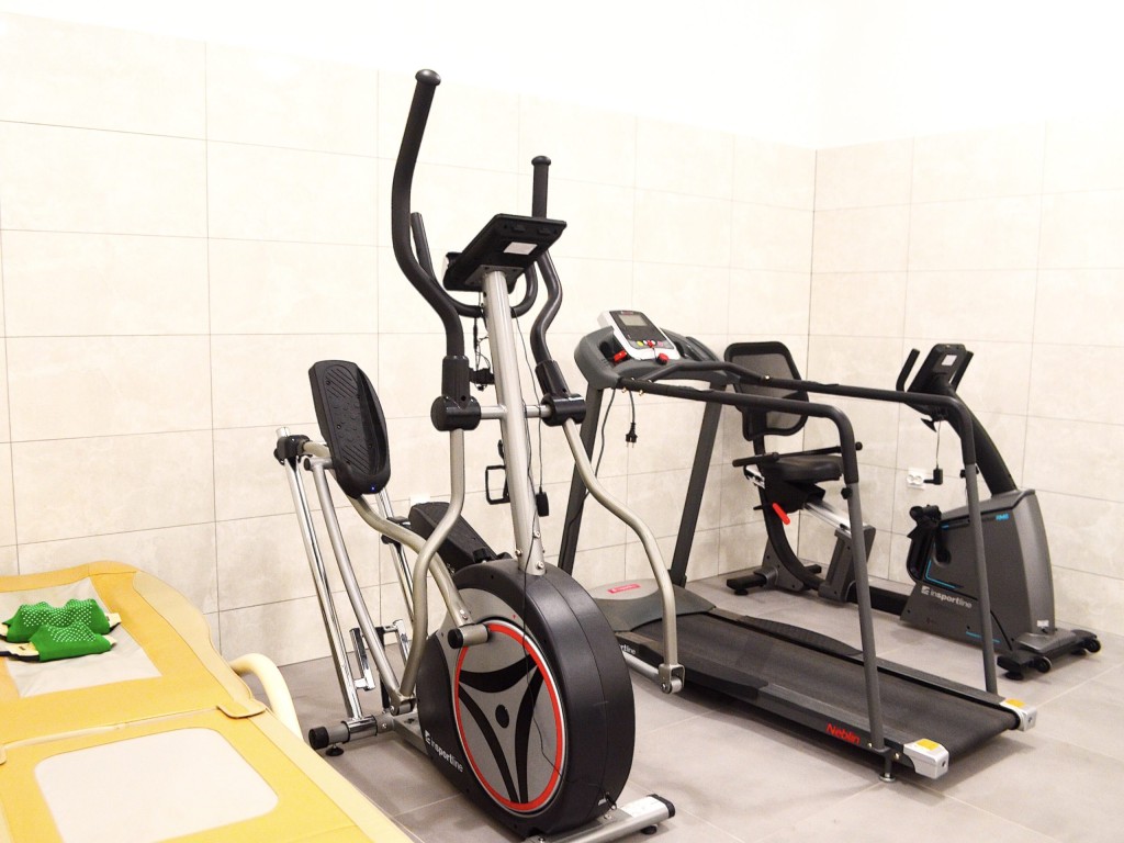 Sala rehabilitacyjna w Domu Seniora „Maria” w Wapiennem