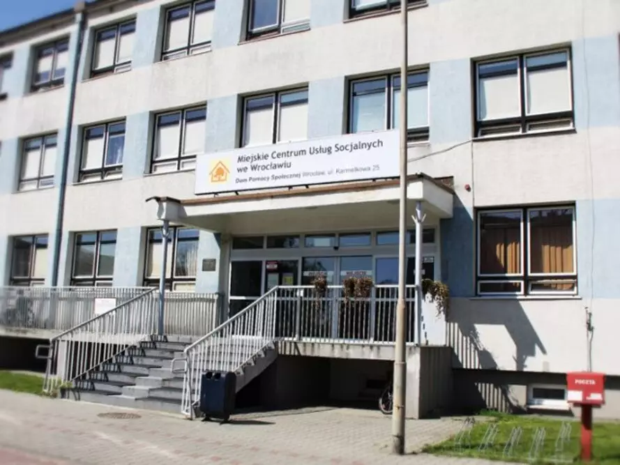 Dom Pomocy Społecznej przy Karmelkowej we Wrocławiu