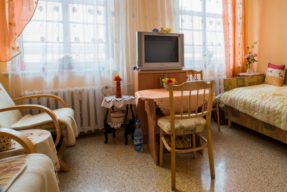 Jeden z pokoi w Domu Pomocy Społecznej im. Jana Pawła II w Pile