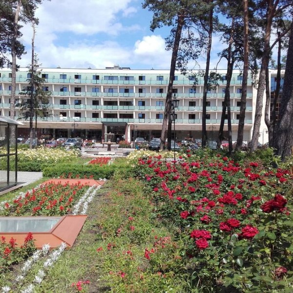 Sanatorium „Jutrzenka - Hutnik” w Wieńcu-Zdroju