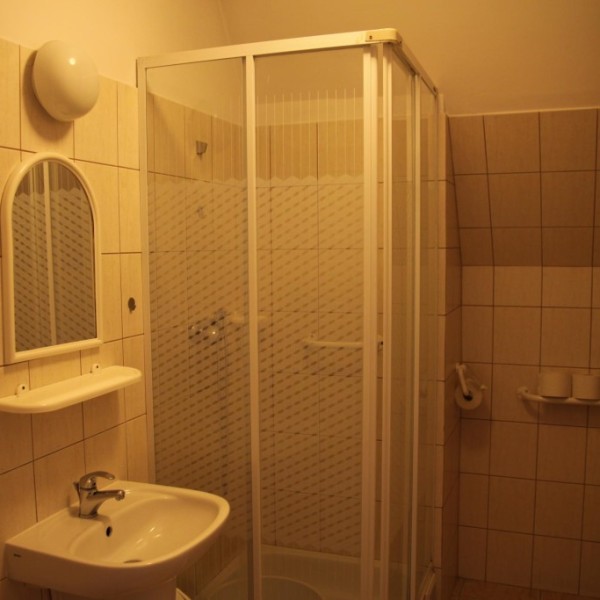 Pawilon „Stoczniowiec” w Cieplicach Śląskich-Zdroju