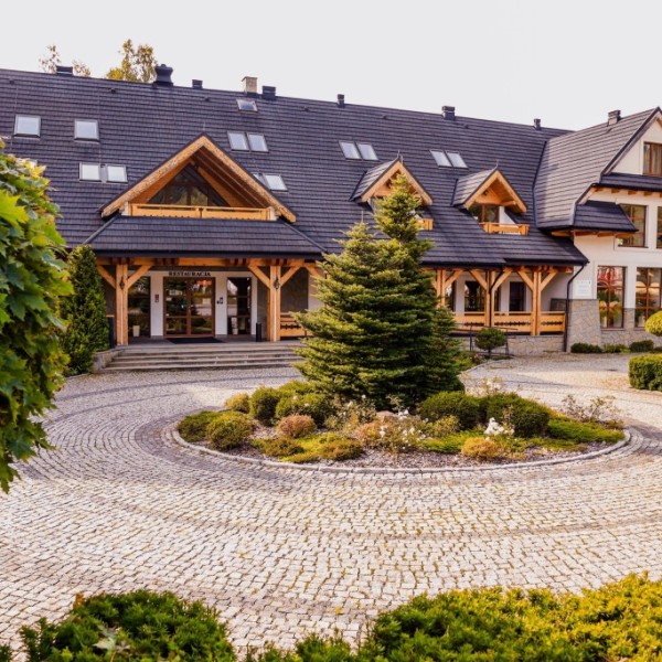 Hotel „Górski Raj” w Porębie Wielkiej