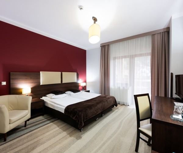 Hotel „Górski Raj” w Porębie Wielkiej