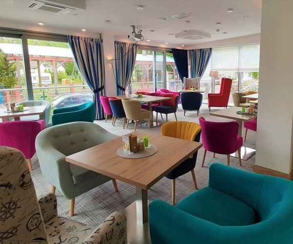 Hotel „SKAL” w Ustroniu Morskim