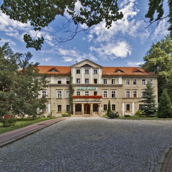 Sanatorium „Młynarz” w Szczawnie-Zdroju