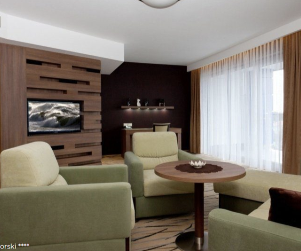 Hotel „Unitral” w Mielnie
