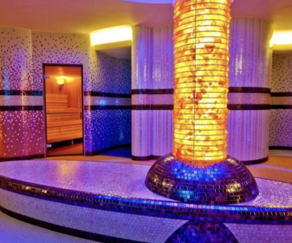 Hotel „Unitral” w Mielnie