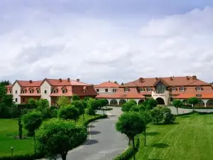 Hotel „Korona” Spa & Wellness w Zemborzycach Tereszyńskich