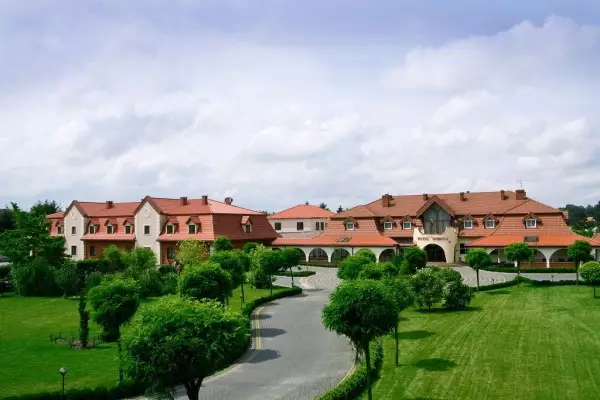 Hotel „Korona” Spa & Wellness w Zemborzycach Tereszyńskich