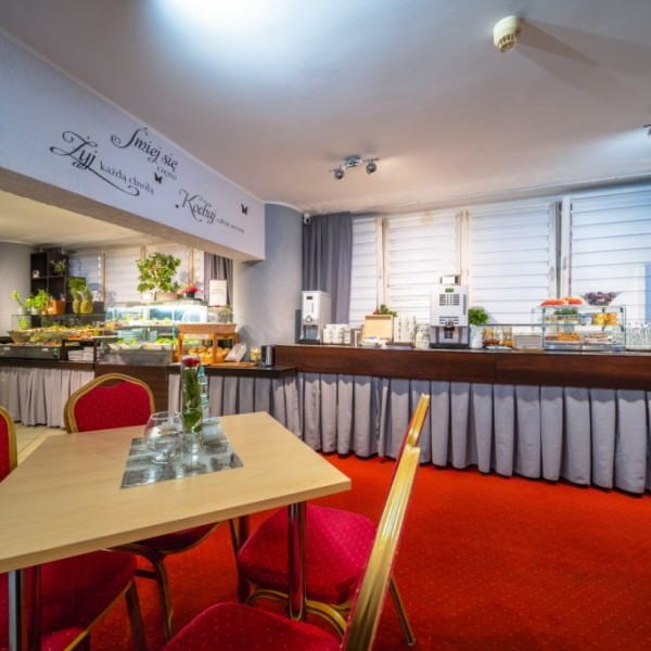 Hotel „Gromada” w Poznaniu