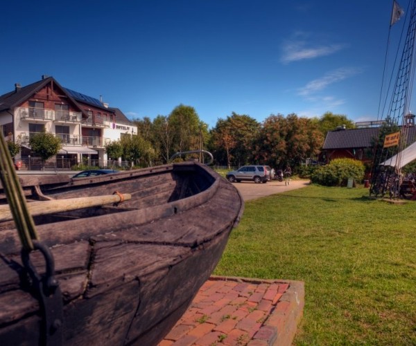 Hotel 77 w Chałupach