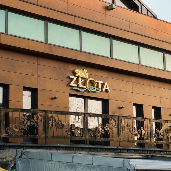 Hotel Willa Złota w Karwi