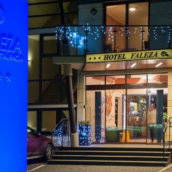Hotel Restauracja FALEZA w Jastrzębiej Górze