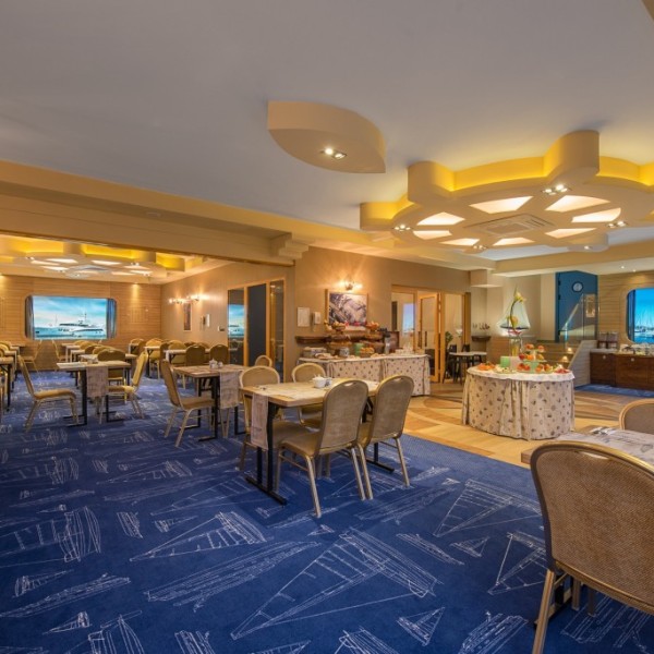 Hotel Restauracja FALEZA w Jastrzębiej Górze