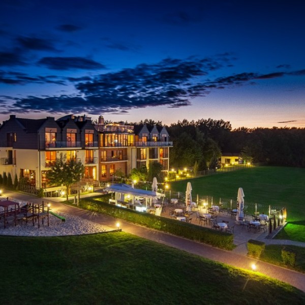 Hotel Restauracja FALEZA w Jastrzębiej Górze