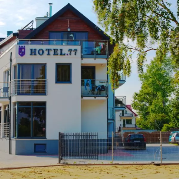 Hotel 77 w Chałupach
