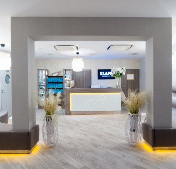 Hotel Szafir w Jastrzębiej Górze