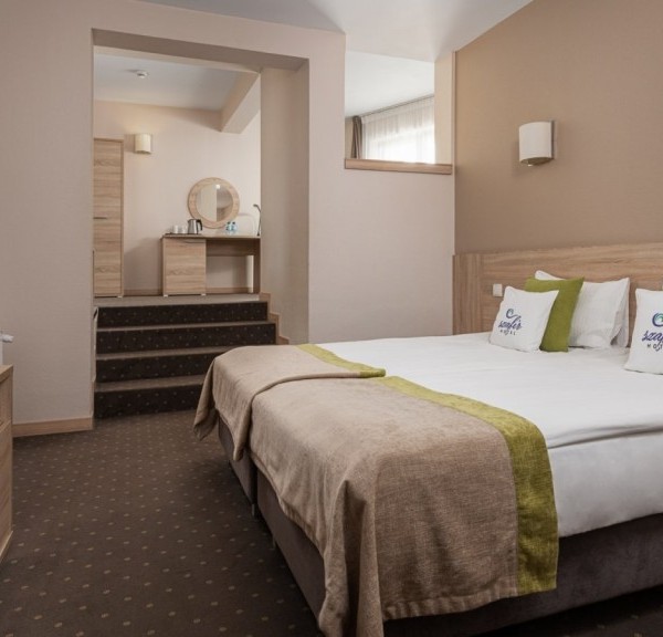 Hotel Szafir w Jastrzębiej Górze