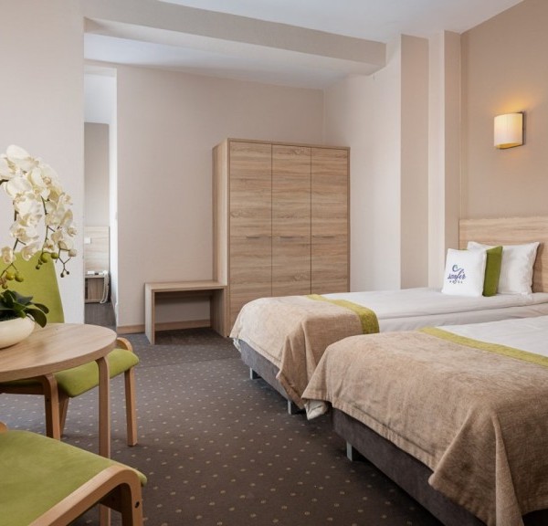 Hotel Szafir w Jastrzębiej Górze