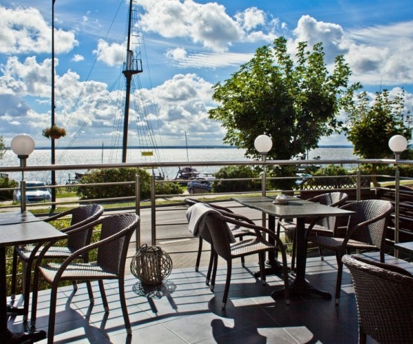 Hotel 77 w Chałupach