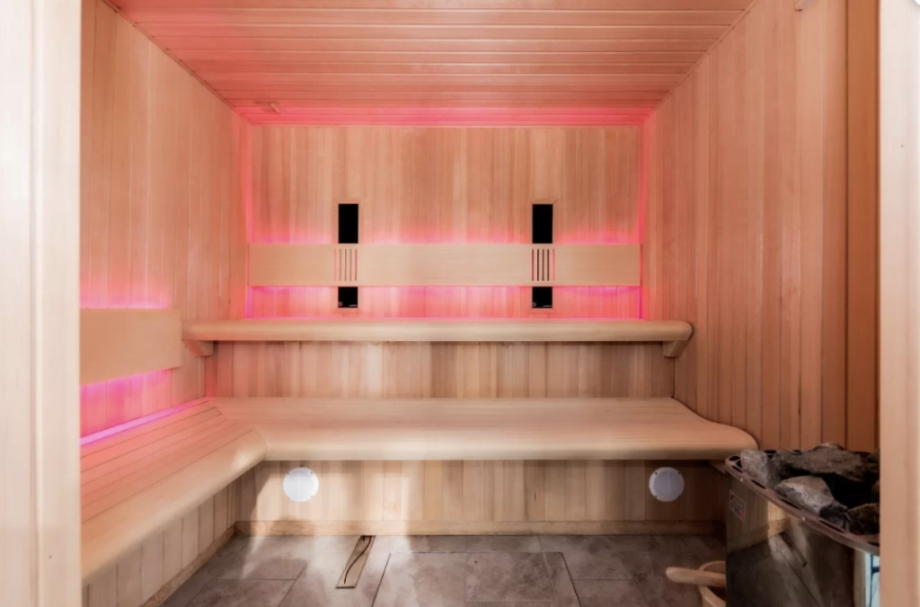 Hotel Kahlberg w Krynicy Morskiej