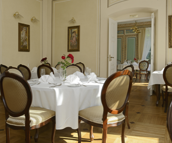 Dwór Kombornia Hotel & SPA w Komborni
